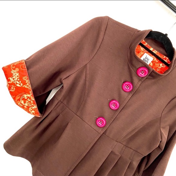 Ivy Jane Brown Cropped Bell Sleeves Jacket. Size Small - Picture 5 of 10